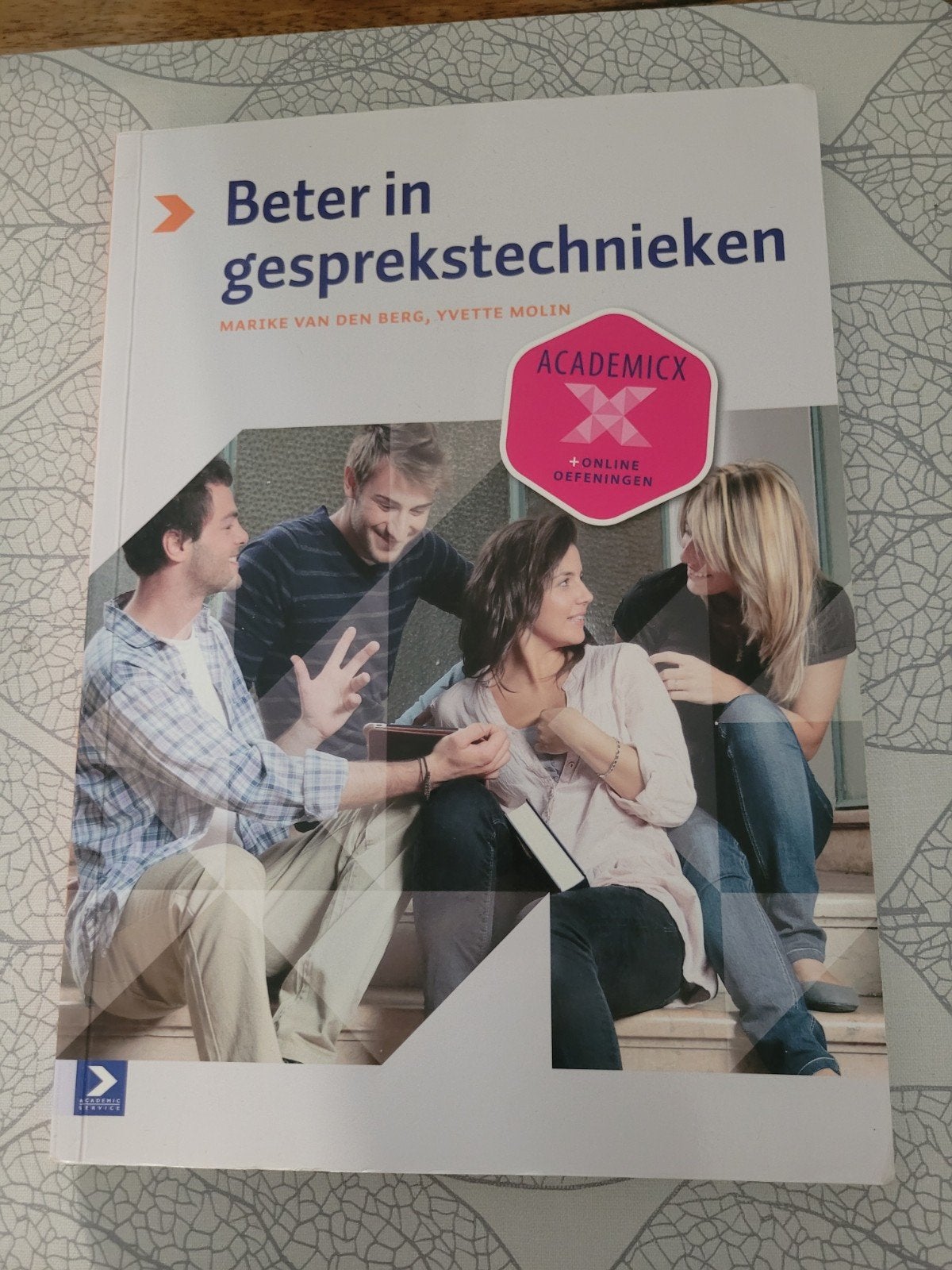 Beter in gesprekstechnieken - Marike van den Berg, Ophalen, Zo goed als nieuw, LBO, Alpha