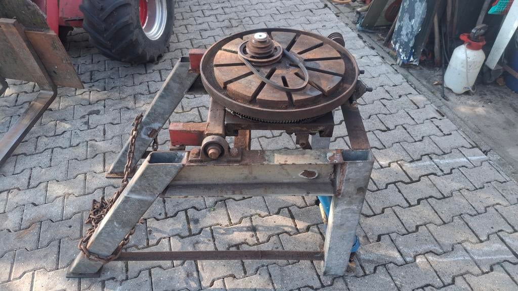 Lasmanipulator.  Verdeeltafel, Ophalen, Gebruikt