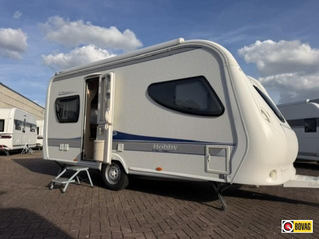 Hobby La Vita 460 UFE 2009/2010 Mover,Thule,Fietsendrager, Fietsenrek, Rondzit, Hobby, Bedrijf