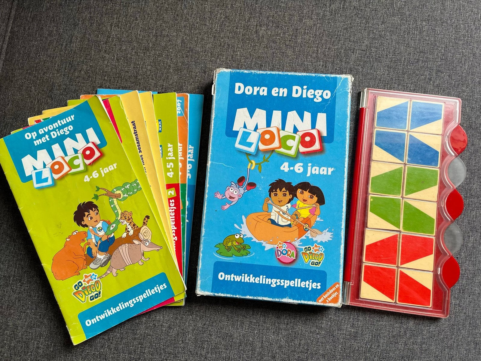 Mini Loco incl 7 boekjes, Kinderen en Baby's, Ophalen of Verzenden, Gebruikt, Puzzelen