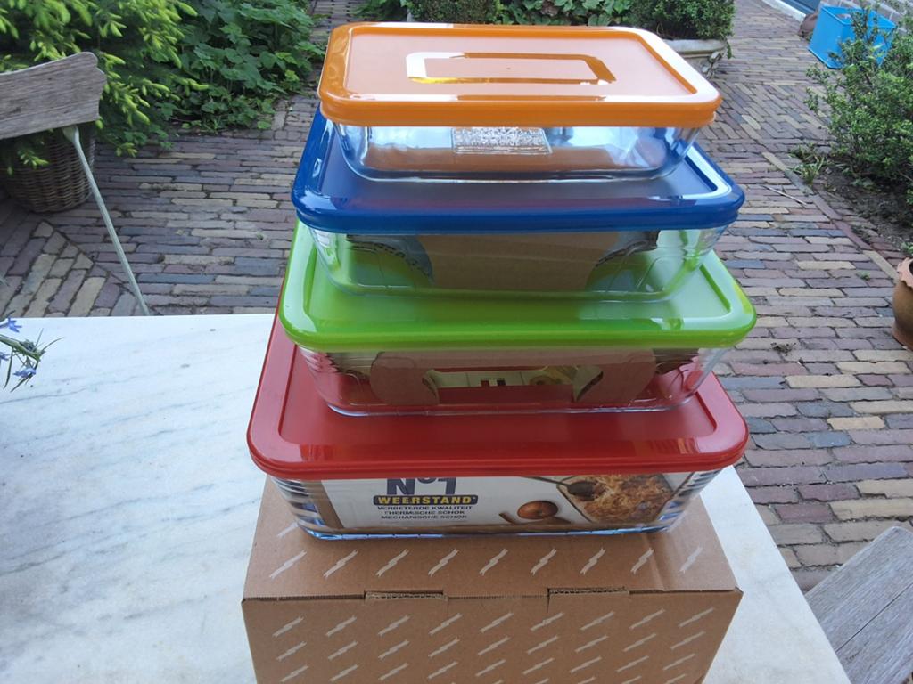 Postcodeloterij ovenschalen 4 stuks, Cook en Freez., Huis en Inrichting, Keuken | Keukenbenodigdheden, Ophalen of Verzenden, Nieuw