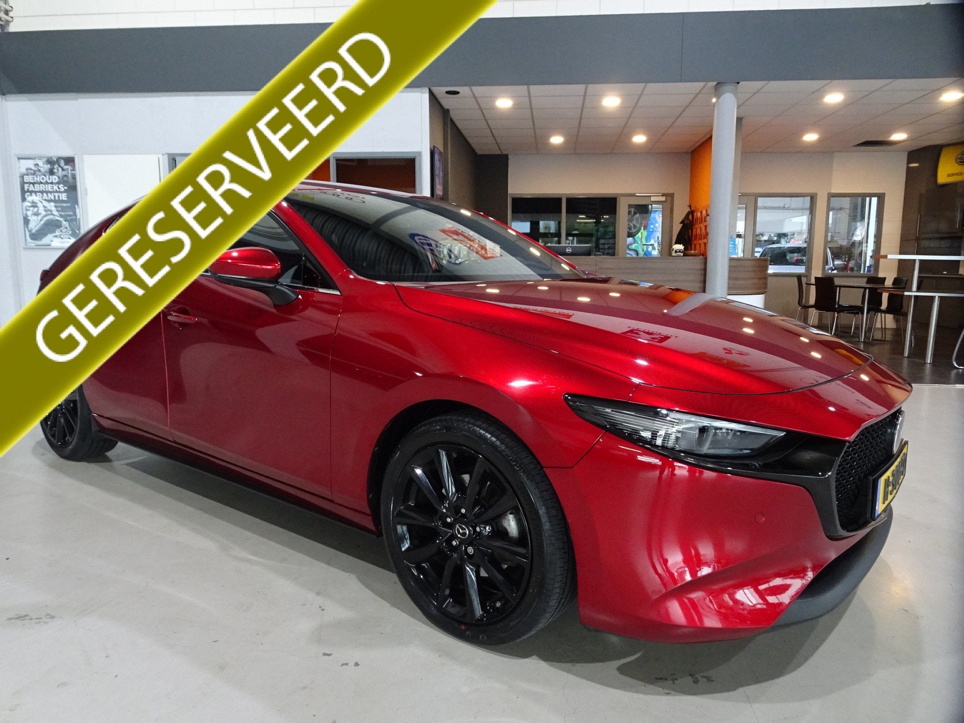 Mazda 3 2.0 e-SkyActiv-X M Hybrid 180 Luxury Automaat / Bose, 1998 cc, Gebruikt, Euro 6, 4 cilinders
