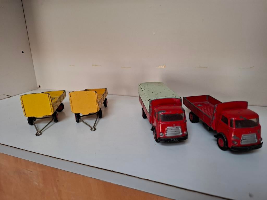 Vintage Lion Toys vrachtwagens en aanhangers, Ophalen of Verzenden