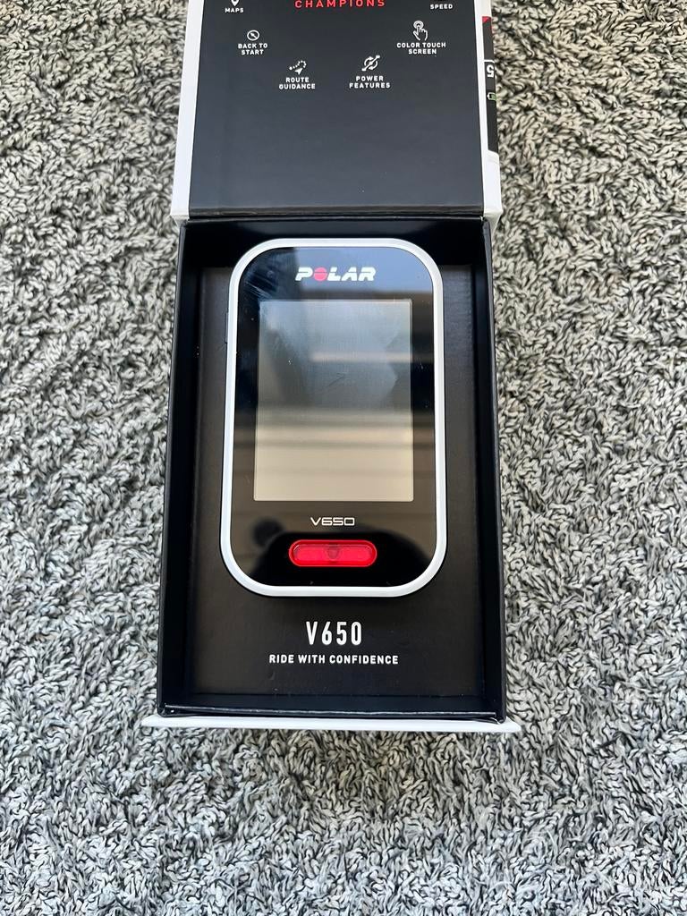 Polar V650 fietscomputer, Fietsen en Brommers, Fietsaccessoires | Fietscomputers, Ophalen of Verzenden, GPS, Gebruikt