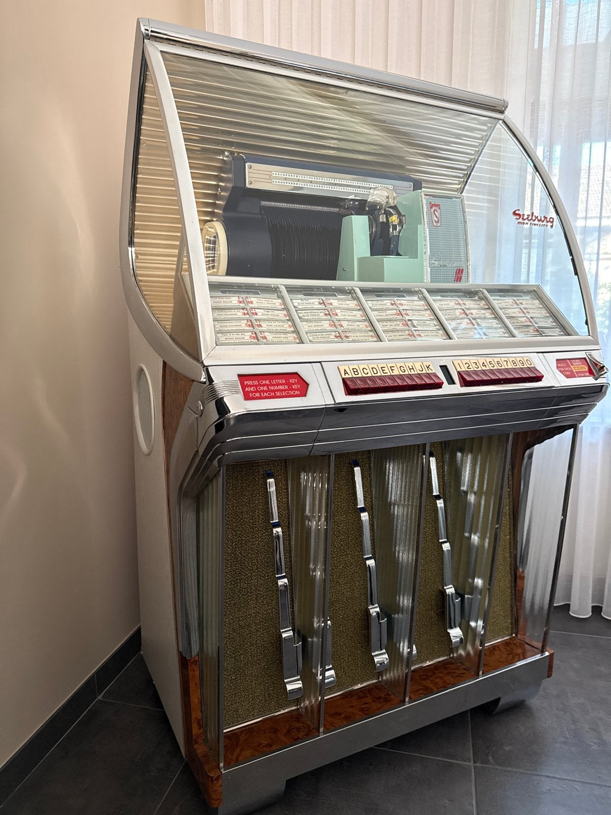 Vintage Seeburg Jukebox - 100 R, Ophalen of Verzenden, Gebruikt, 1950 tot 1960, Seeburg