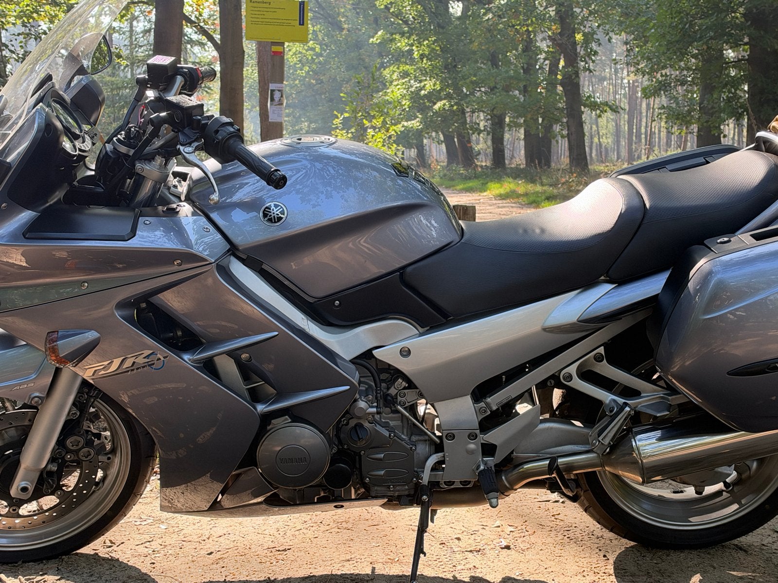 Yamaha FJR1300 Toermotor - Comfortabel en Krachtig, Motoren, Cardan-aandrijving, 4 cilinders, Motorrijbewijs A, Gebruikt