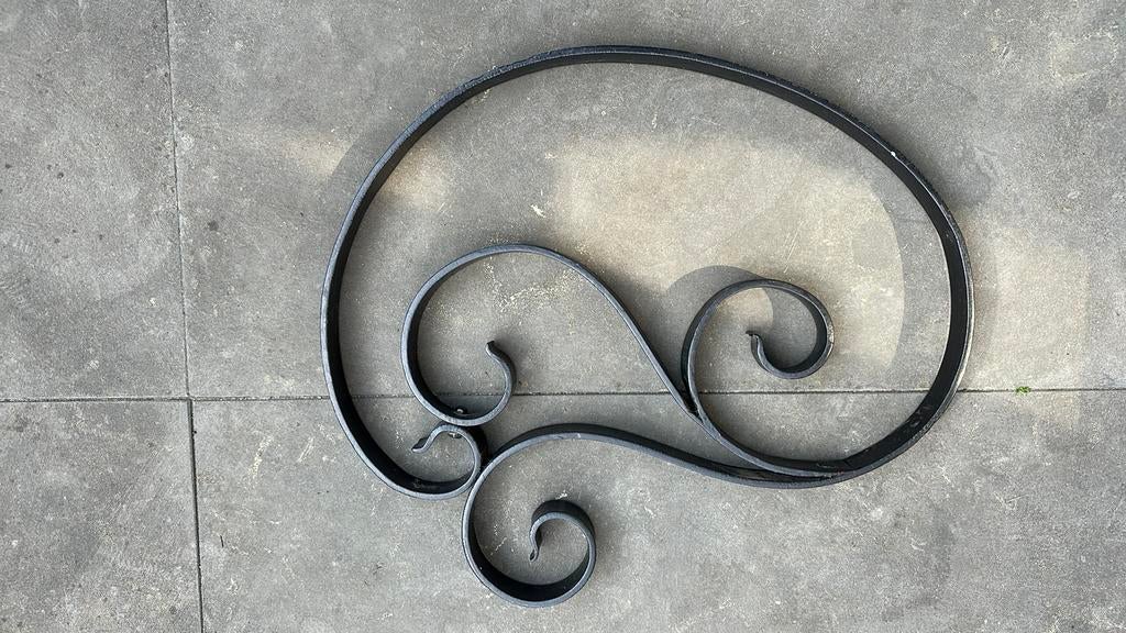 Smeedijzeren ornament zwart, Ophalen of Verzenden, Zo goed als nieuw