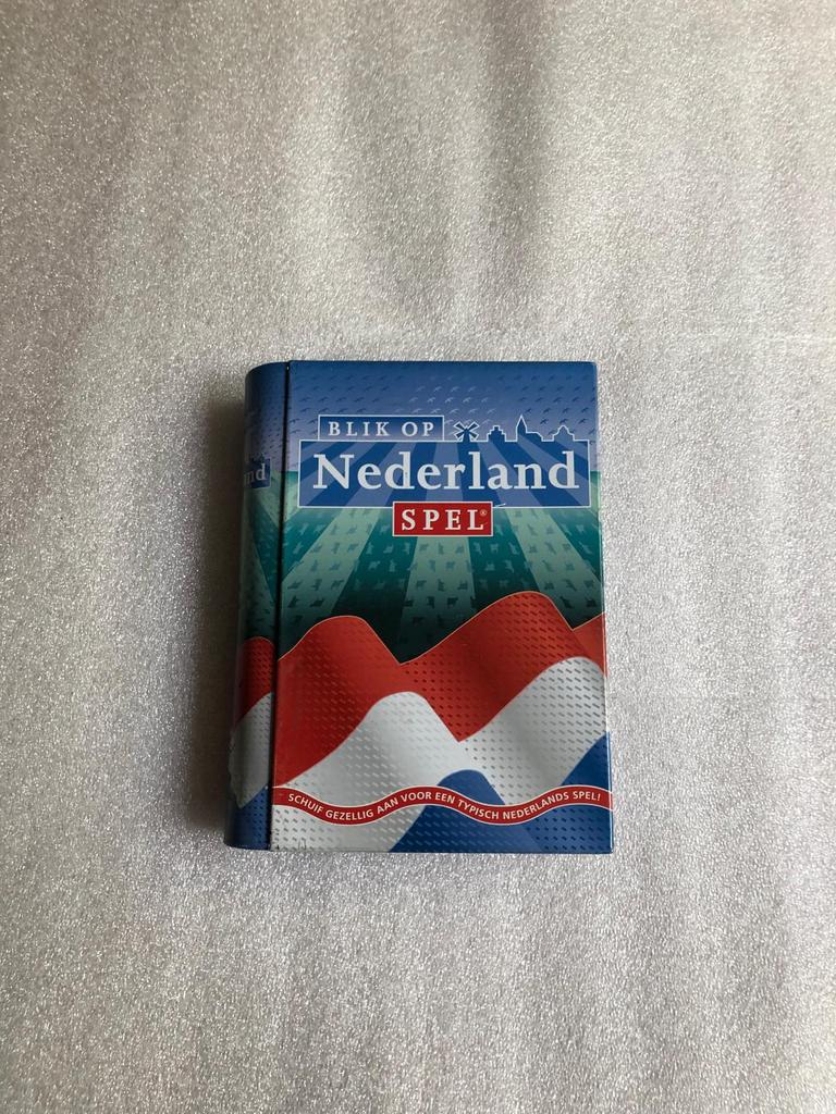 Blik of Nederland spel met spelregels - identity games, Ophalen of Verzenden, Zo goed als nieuw