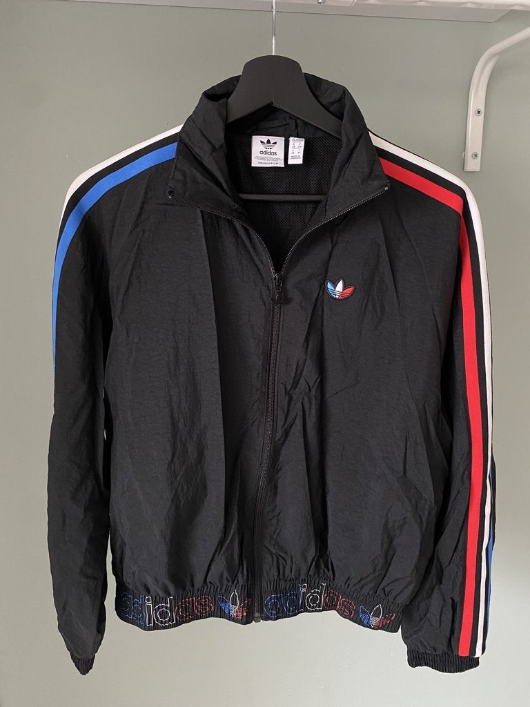 Adidas trainingsjack / windjack, Zwart, Overige typen, Zo goed als nieuw, Maat 34 (XS) of kleiner