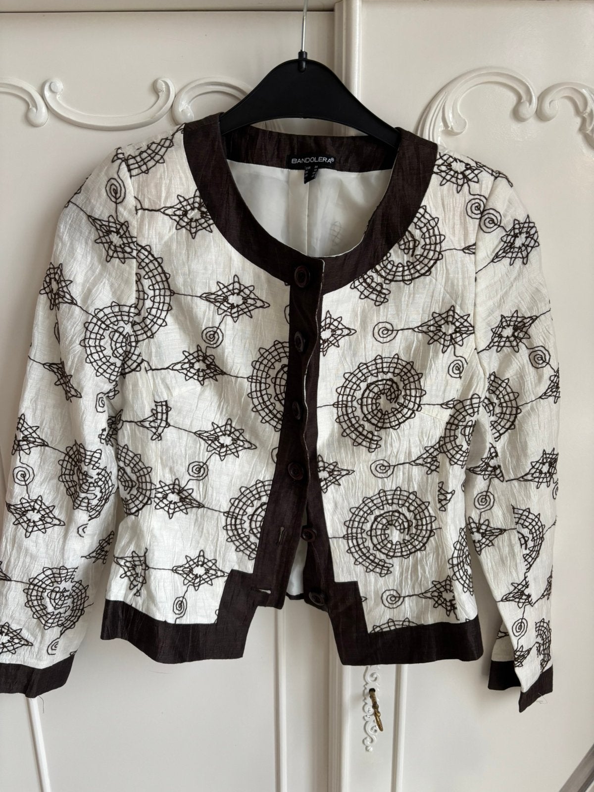 Nieuw wit bruin jasje Bandolera maat 36, Overige kleuren, Nieuw, Ophalen of Verzenden, Jasje