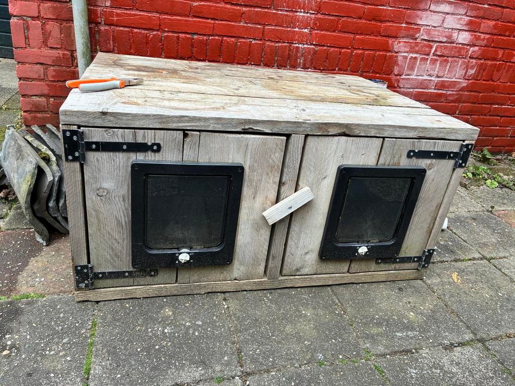 Kattenbak ombouw voor binnen of buiten, Dieren en Toebehoren, Katten-accessoires, Ophalen, Gebruikt