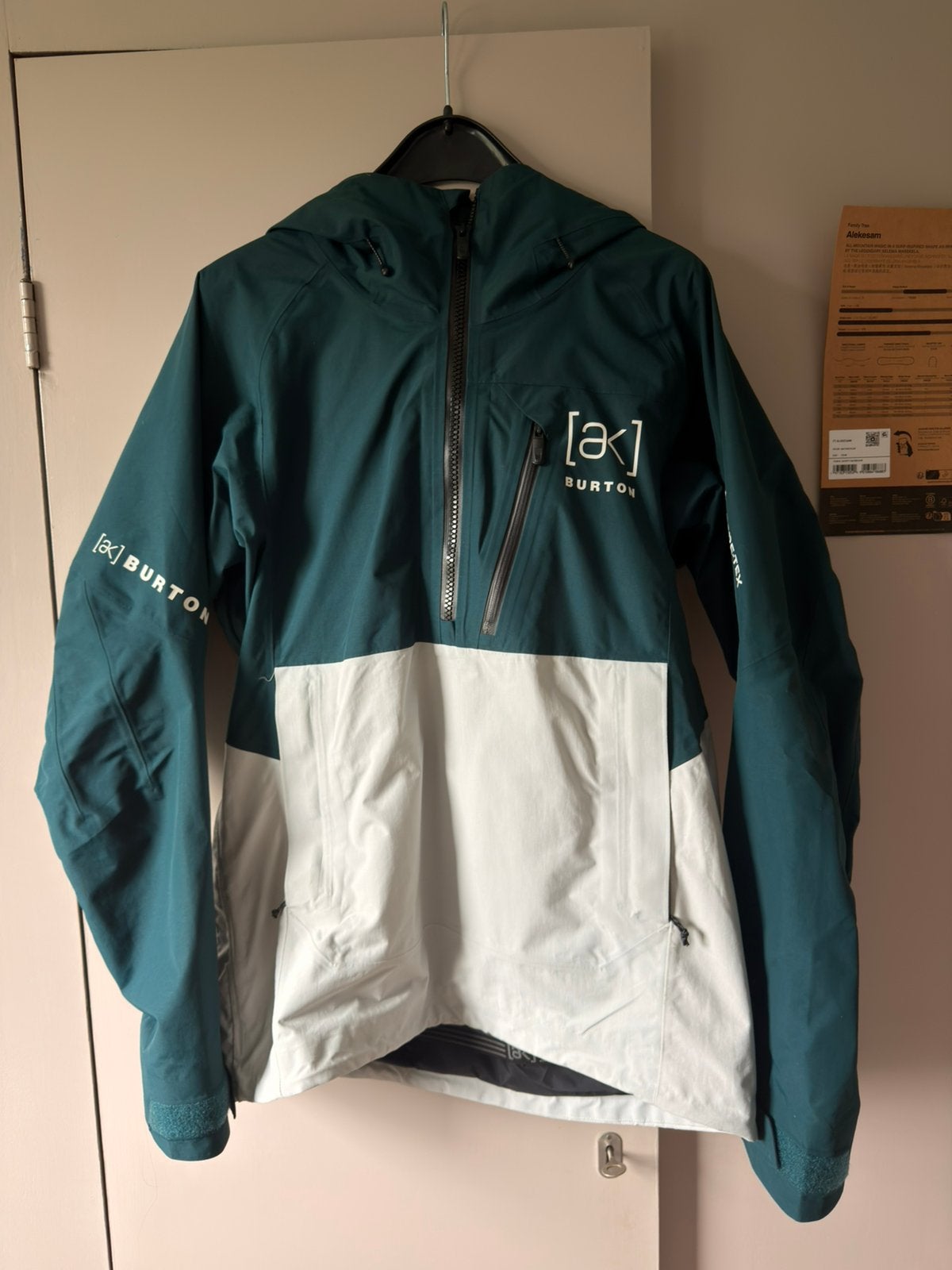 Burton AK, Kleding | Dames, Wintersportkleding, Zo goed als nieuw, Overige typen, Ophalen of Verzenden
