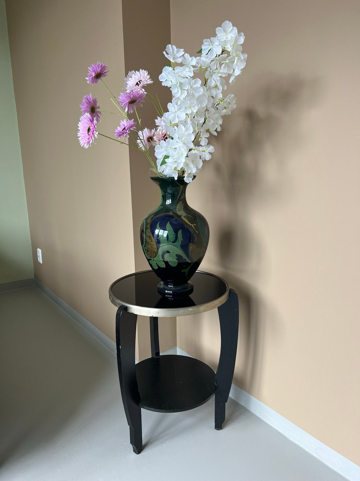 Vintage art-deco bijzettafel met glazen blad, Minder dan 55 cm, Gebruikt, Rond, Art-deco | Art-Nouveau | Vintage | Jaren '40 | Jaren '50