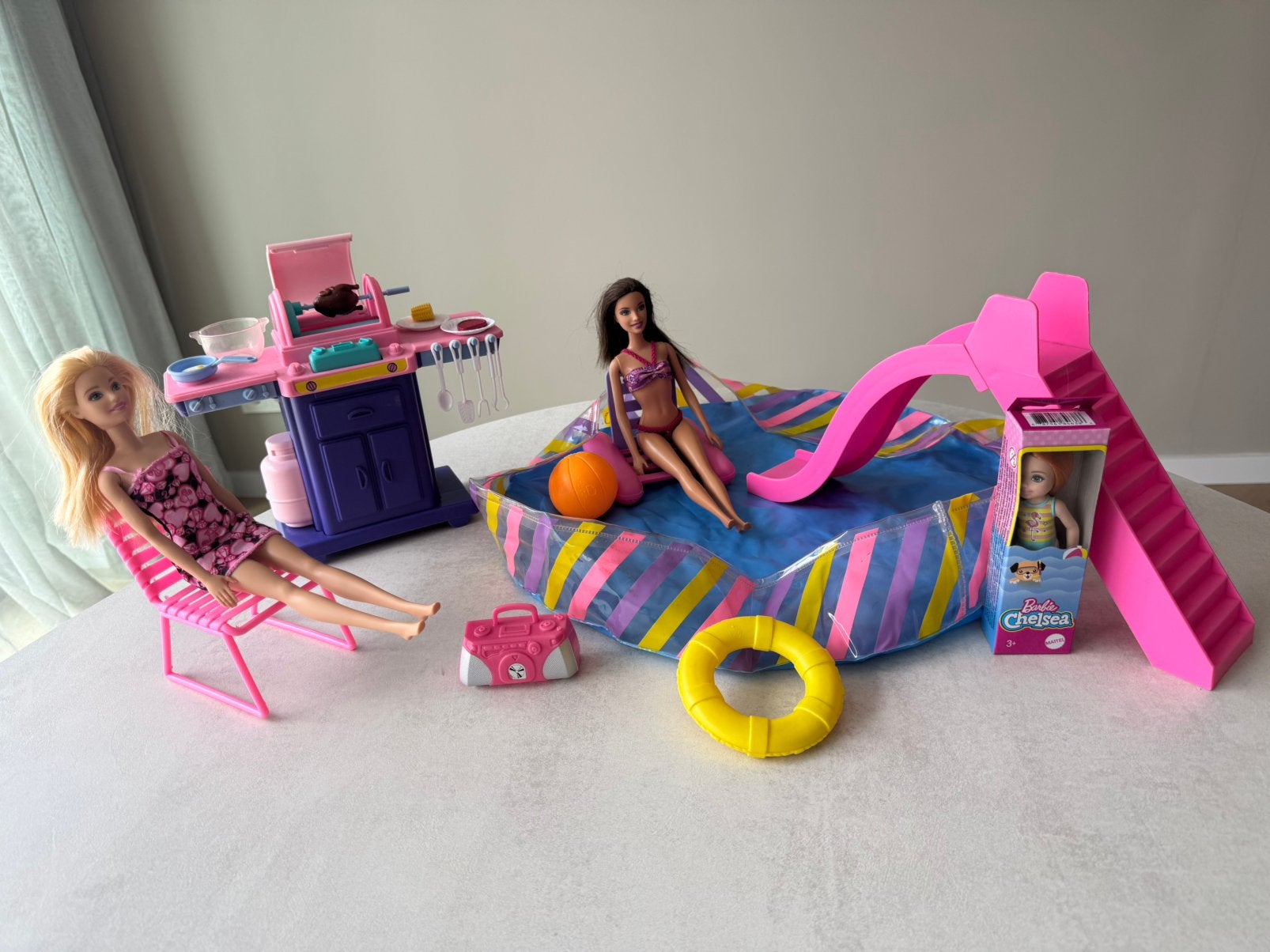 Barbie pool party zomer feestje, Ophalen of Verzenden, Gebruikt, Barbie