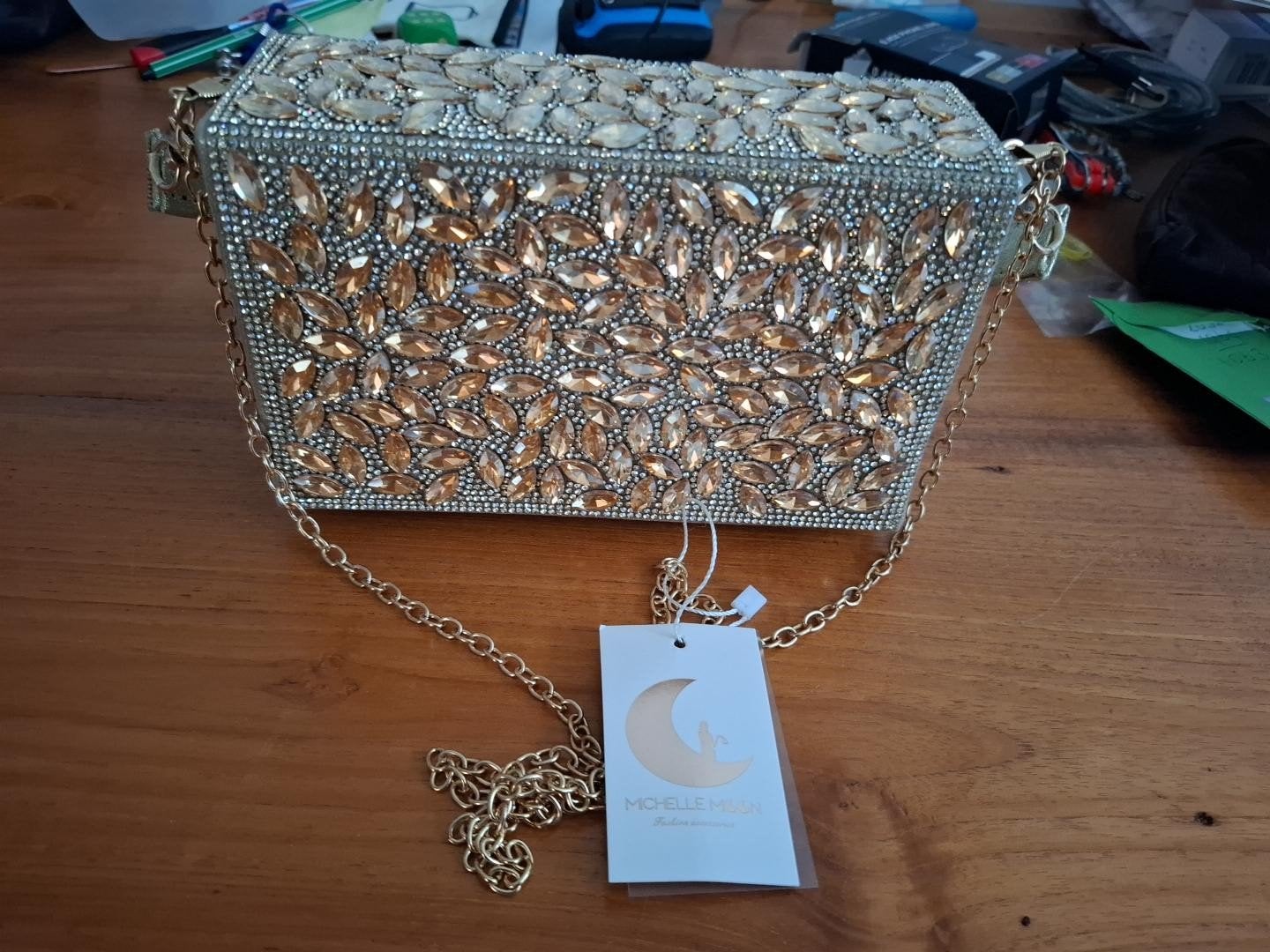 Michelle Moon clutch met strass – champagne/goud – nieuw, Ophalen of Verzenden, Nieuw, Overige kleuren, Avondtasje