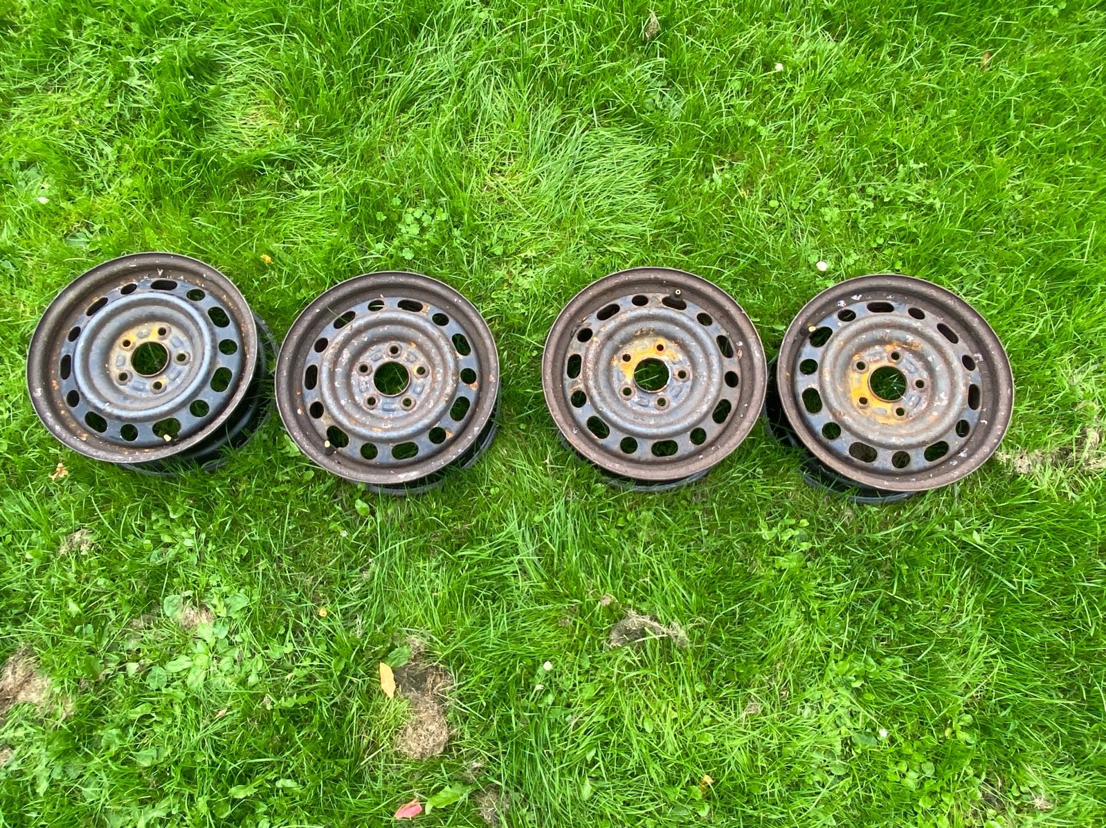 Set van 4 Mazda stalen velgen - 15 inch, Ophalen, Gebruikt, 15 inch, Velg(en)