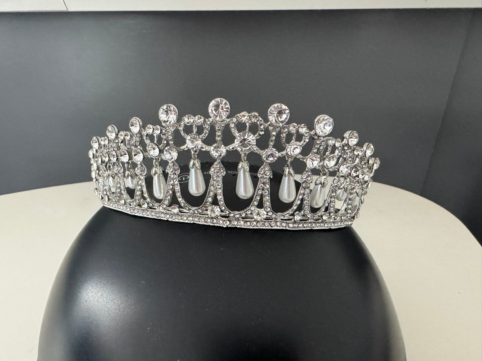 Lady DIANA WEDDING TIARA DIAMONDS & PEARLS, IJzer of Staal, Nieuw, Ophalen of Verzenden, 17 tot 18