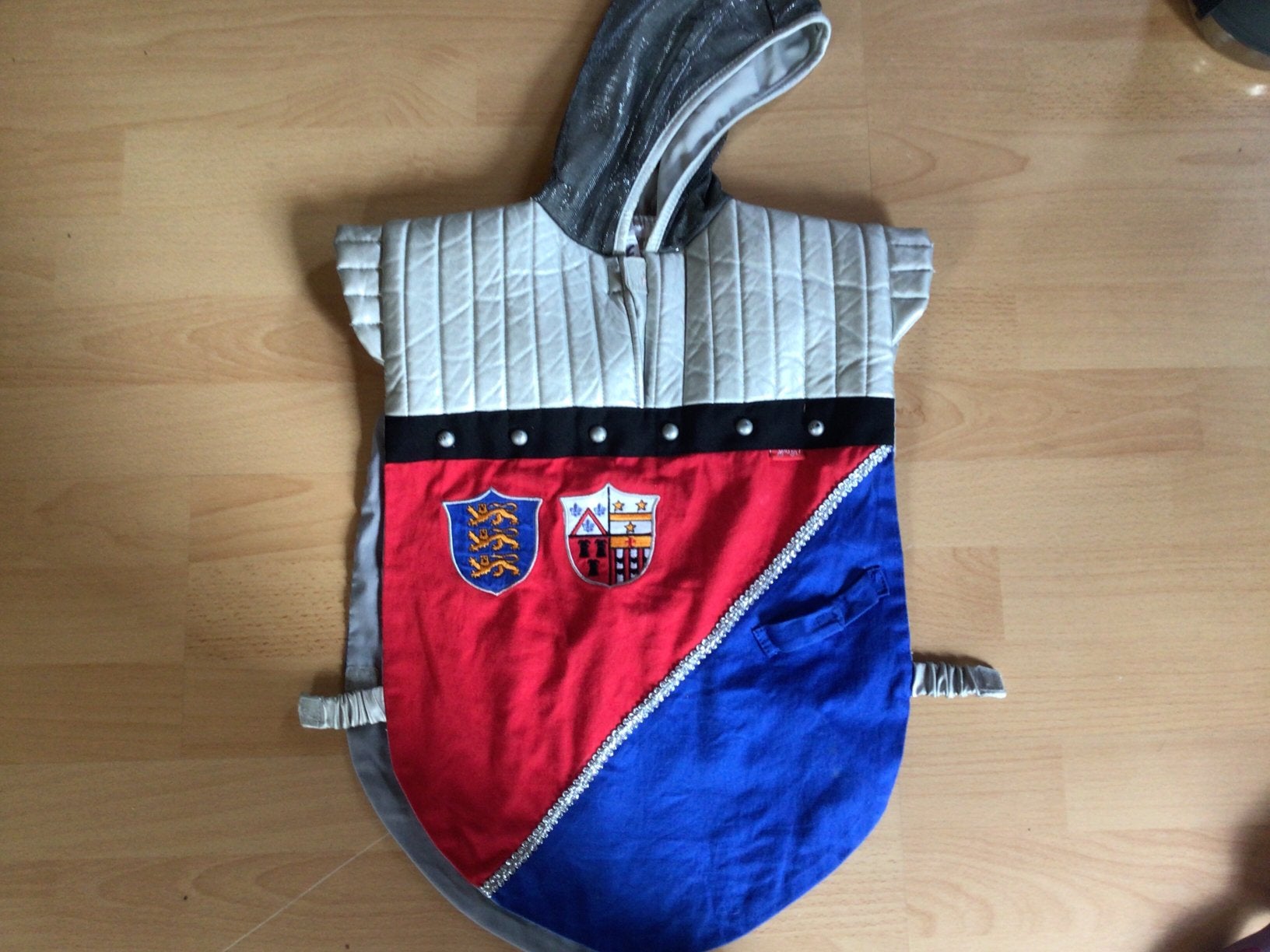 Ridderpak van merk Souza, Ophalen of Verzenden, Zo goed als nieuw, 122 t/m 128, Jongen of Meisje