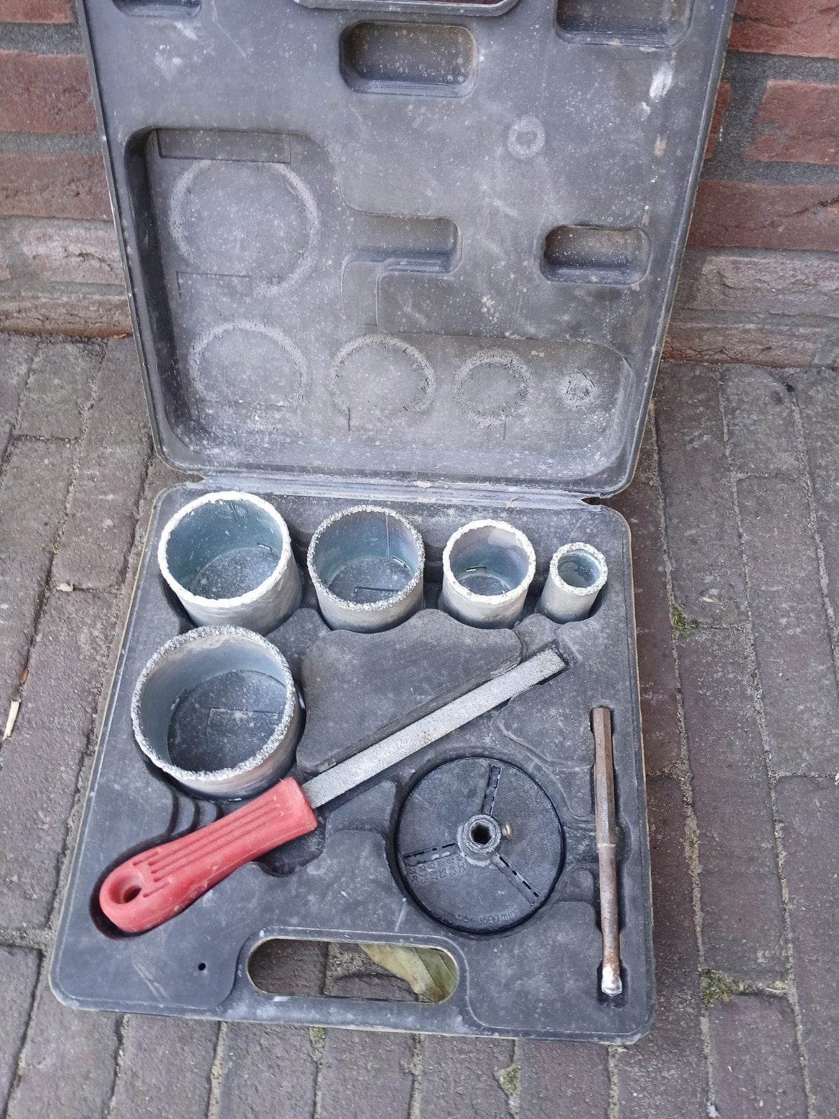 Diamant zaag gereedschap set, Ophalen