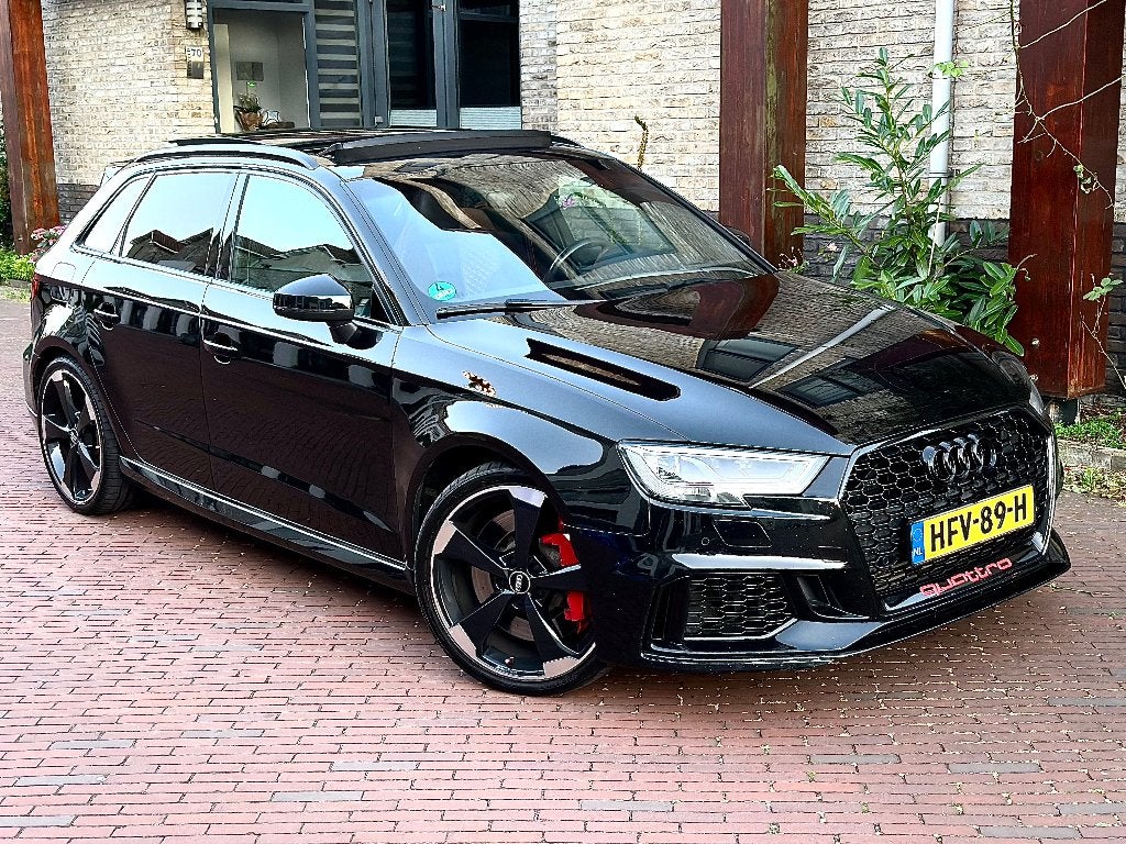 Audi RS3 Sportback 2.5TFSI Quattro | Panoramadak | B&O | 19", Auto's, RS3, 1505 kg, Zwart, Vierwielaandrijving