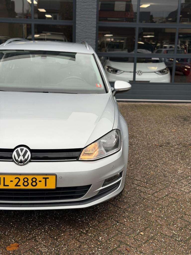 Volkswagen Golf Variant 1.0 TSI Navi|Cruisec|Pdc|Trekhaak|Ca, Auto's, Voorwielaandrijving, Euro 6, 23 km/l, Origineel Nederlands