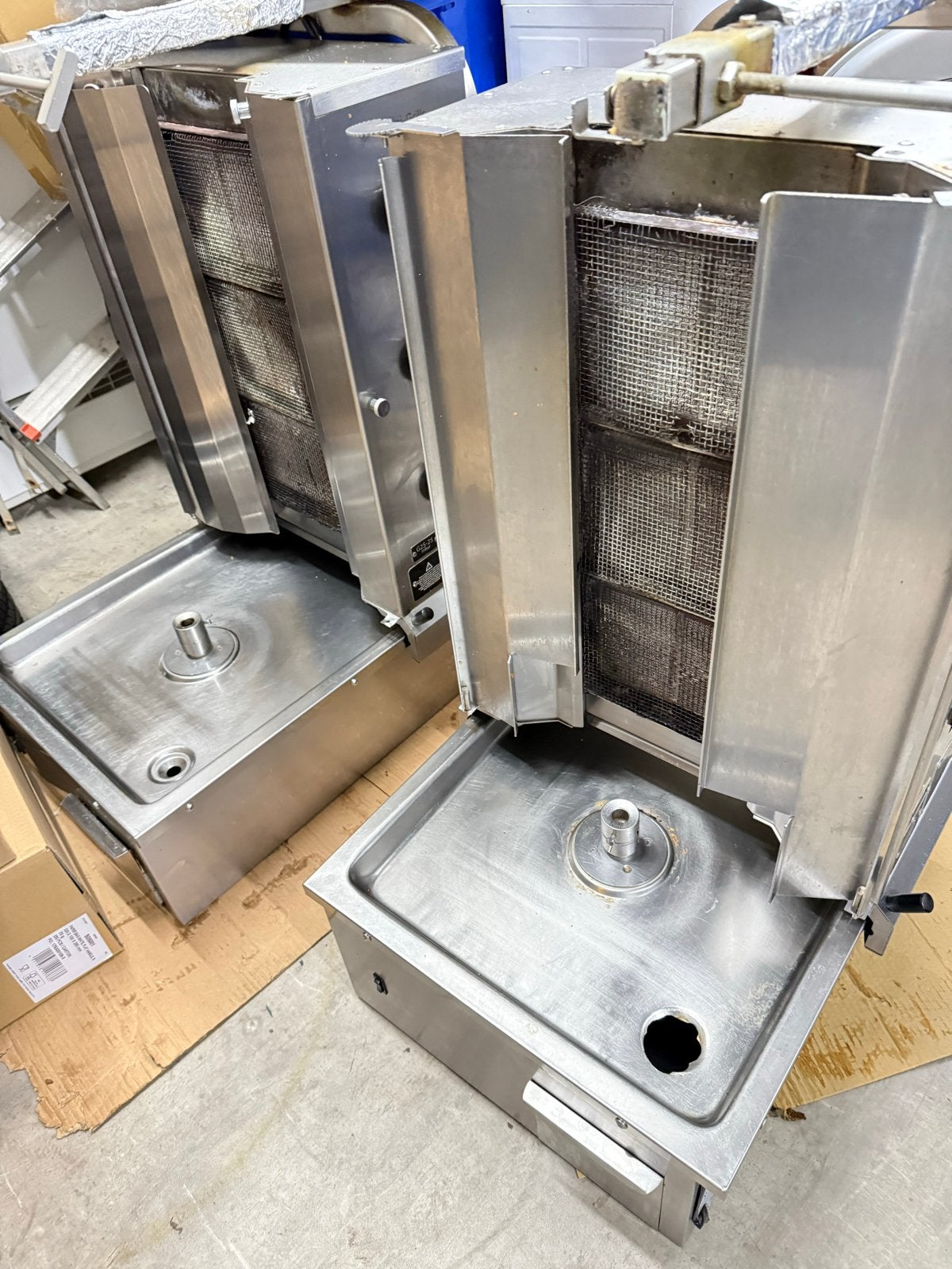 Professionele Döner Kebab Grill (2 stuks), Ophalen, Gebruikt, Fornuis, Frituur en Grillen