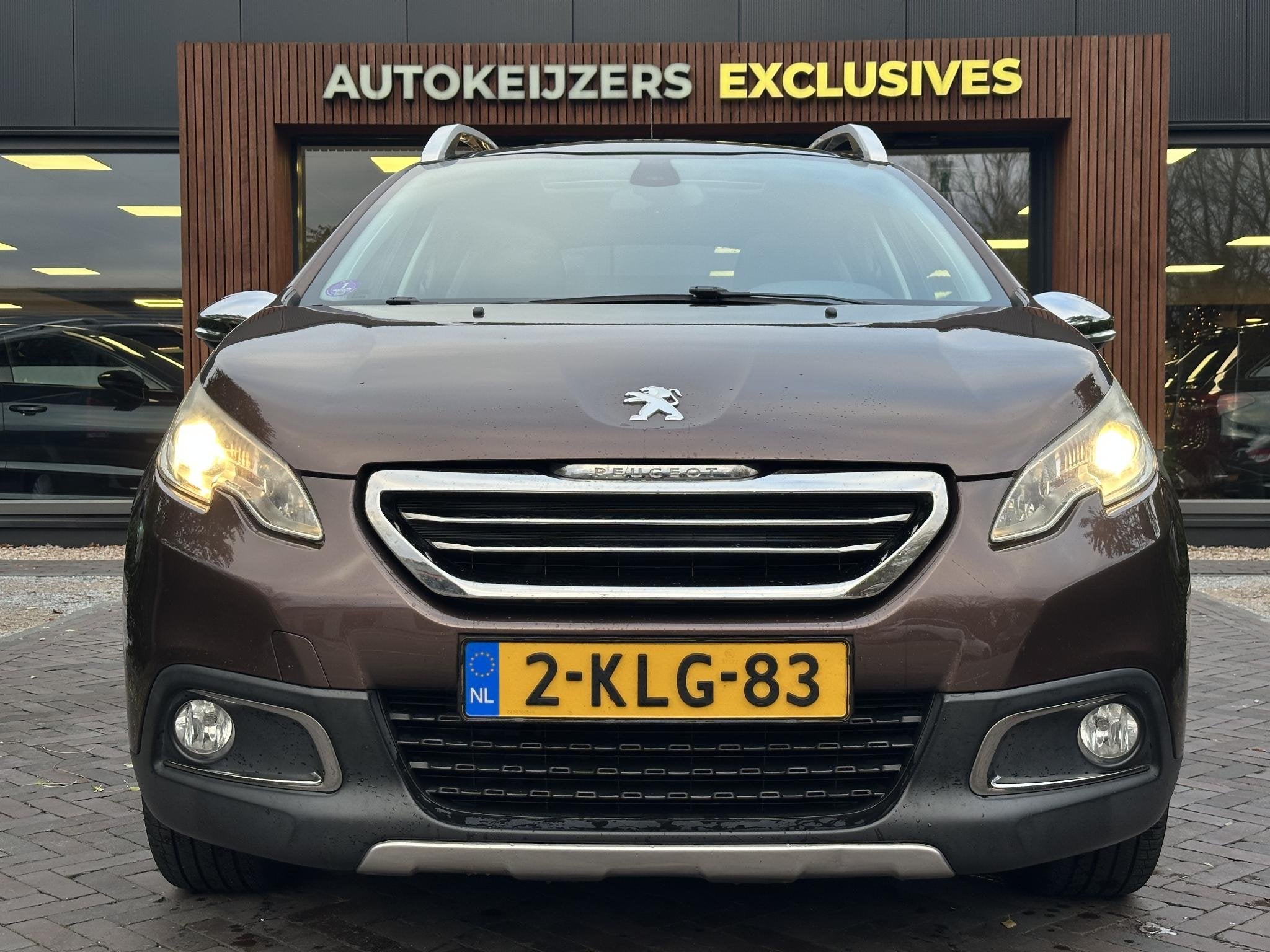 Peugeot 2008 1.6 VTi Féline, Voorwielaandrijving, Euro 5, Gebruikt, 4 cilinders