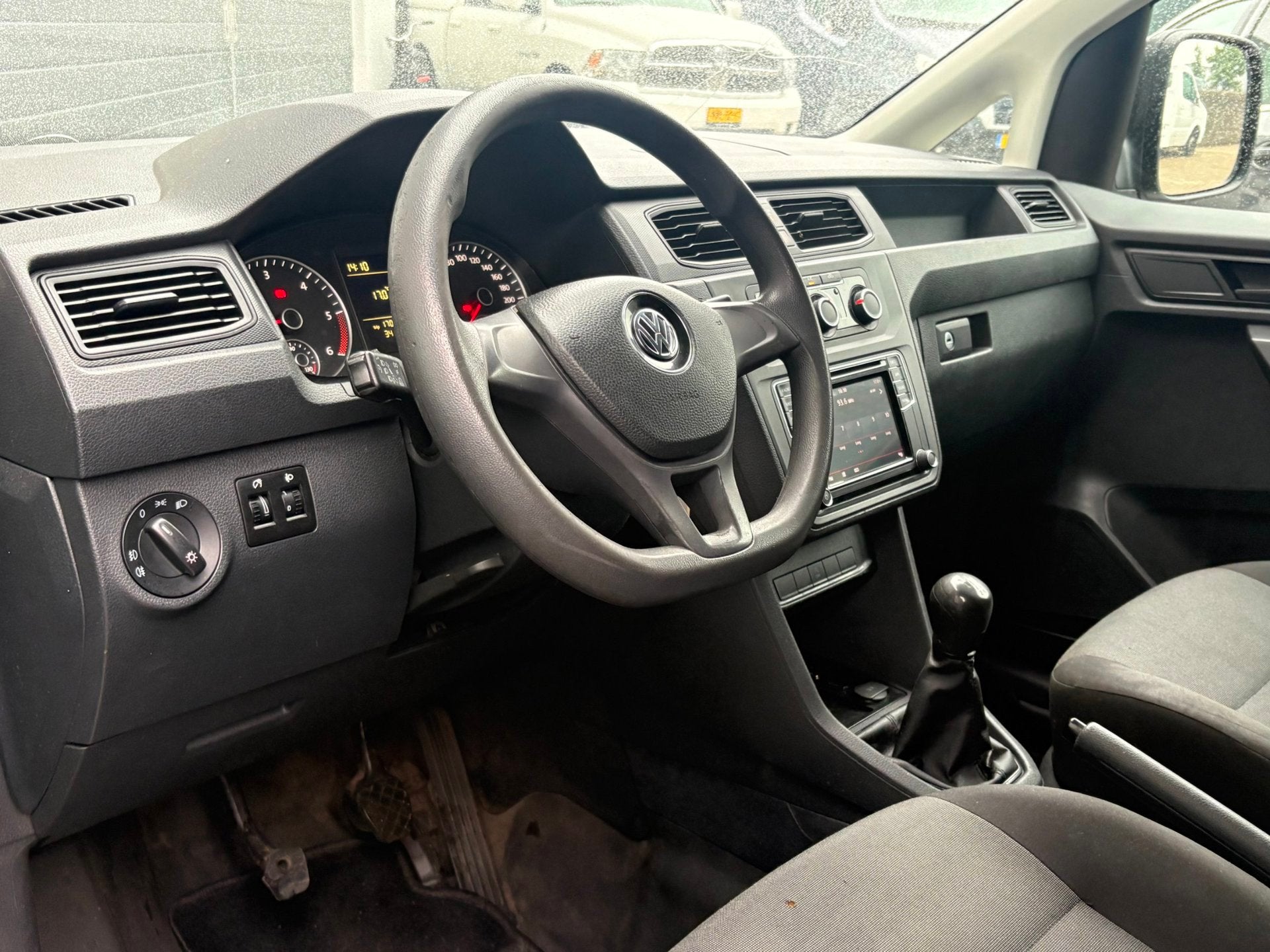 Volkswagen Caddy 2.0TDI 102pk Airco Cruise EURO 6, Stof, Gebruikt, 4 cilinders, Volkswagen