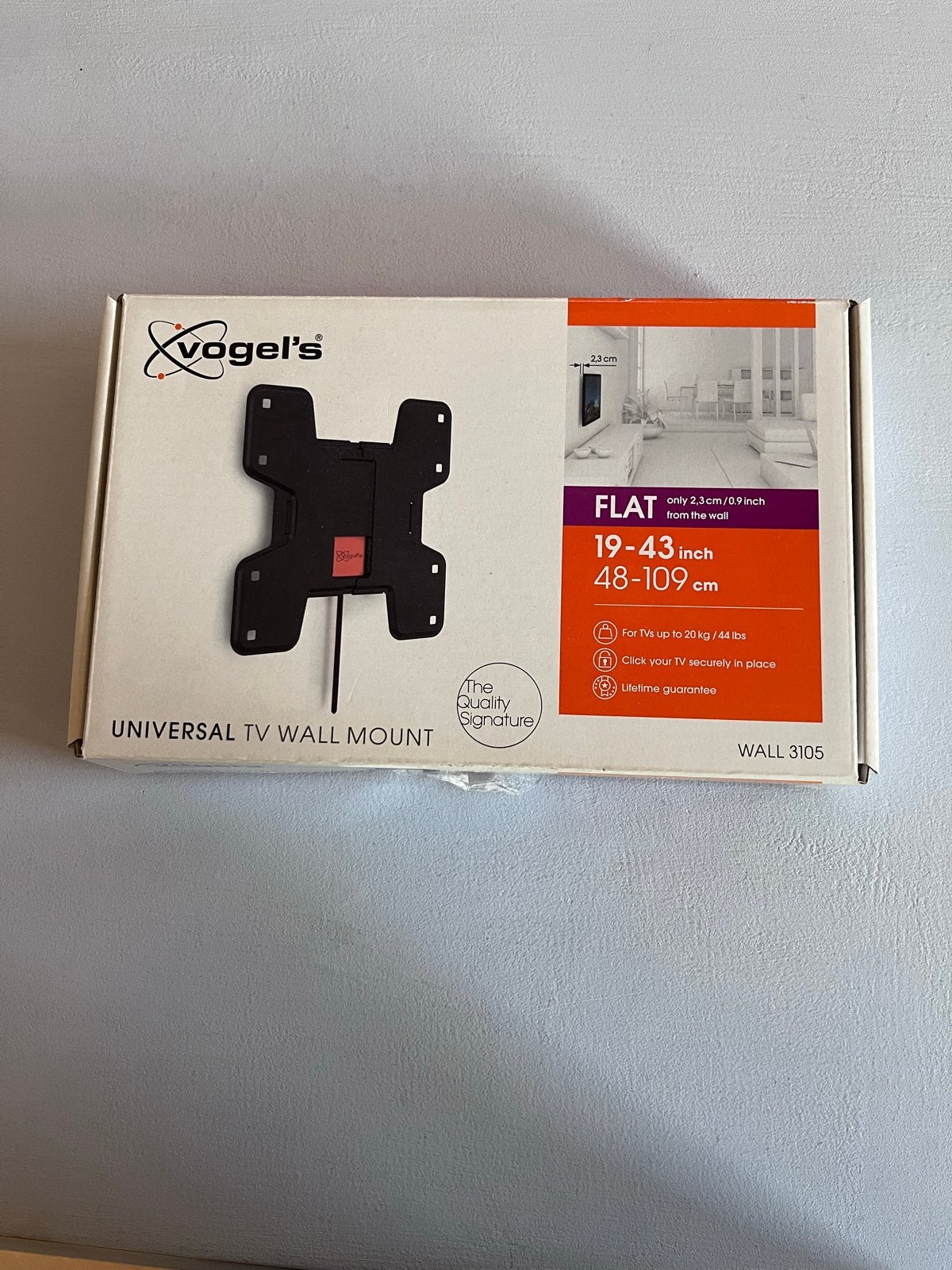Vogel's WALL 3105 Universele Platte TV Muurbeugel, Ophalen of Verzenden, Zo goed als nieuw