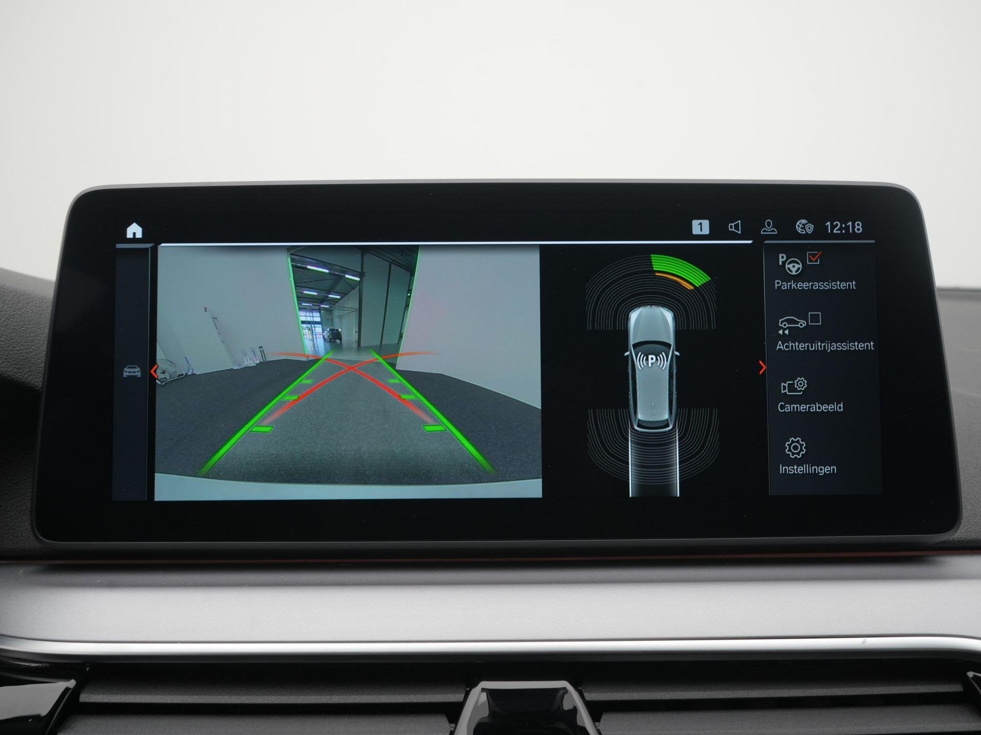 Foto 12 van BMW 5-serie Touring 520i High Executive