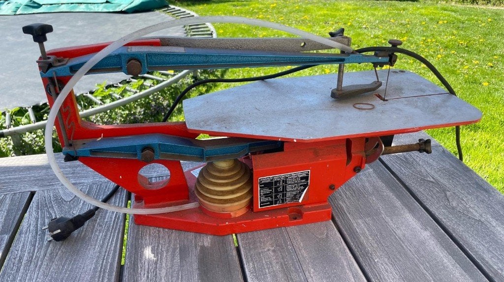 Figuurzaag machine Hegner, Doe-het-zelf en Verbouw, Gebruikt, Hegner, Ophalen of Verzenden, 30 tot 70 mm