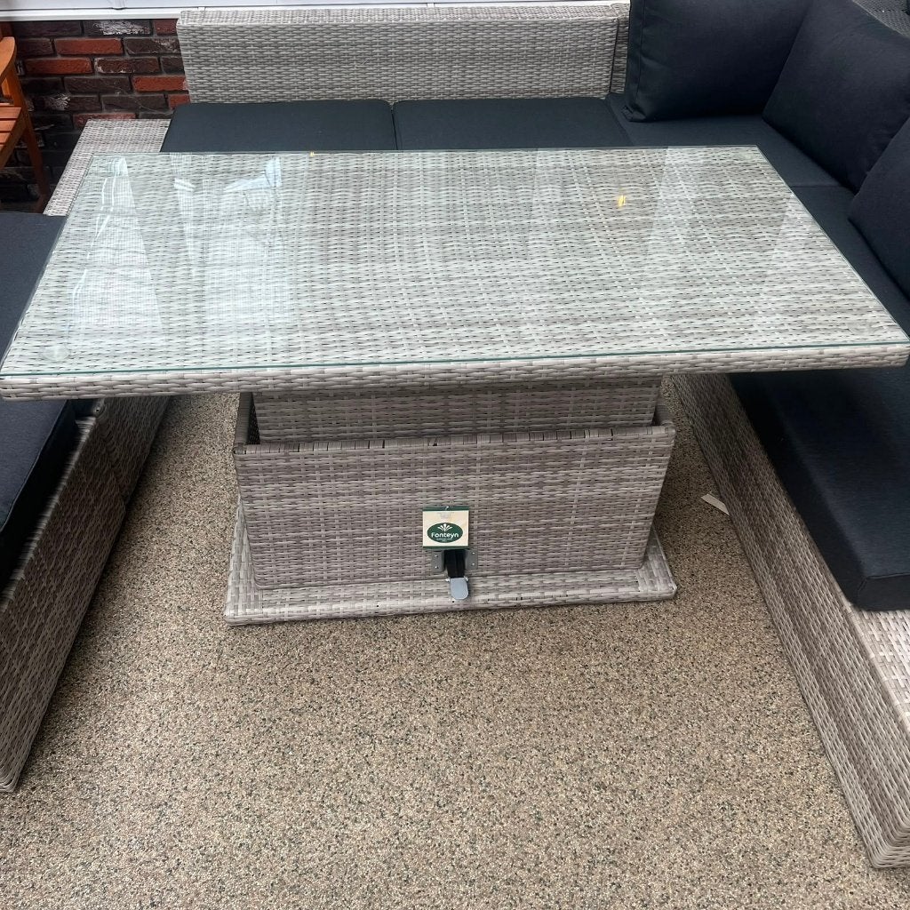 Salou Loungeset | Lichtgrijs | Showroommodel, Ophalen, 5 zitplaatsen, Gebruikt, Loungeset