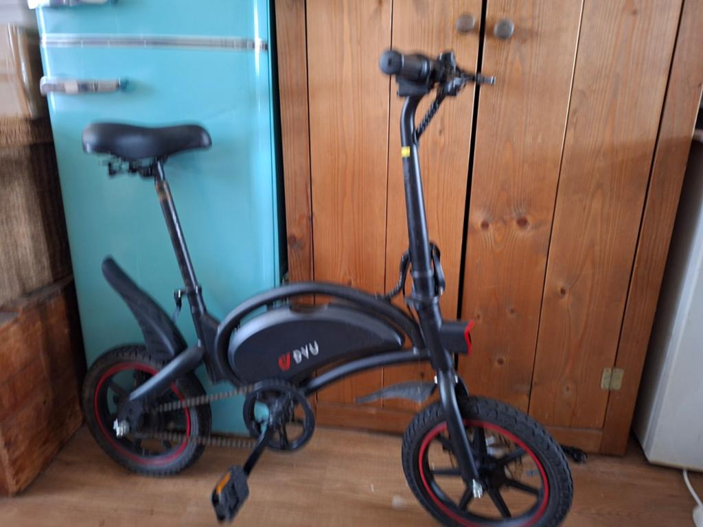 ELECTRISCHE VOUWFIETS  met gashendel, Fietsen en Brommers, Elektrische fietsen, Ophalen, Zo goed als nieuw, Overige merken