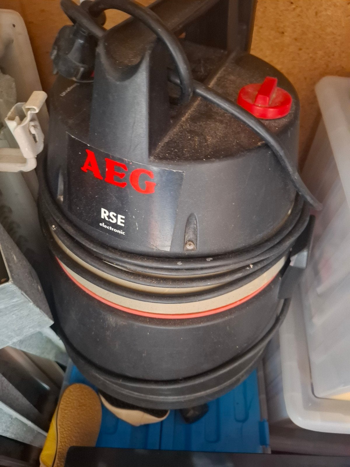 AEG RSE Electronic Industriële Stofzuiger, Stofzak, Gebruikt, Ophalen of Verzenden, Industriële stofzuiger