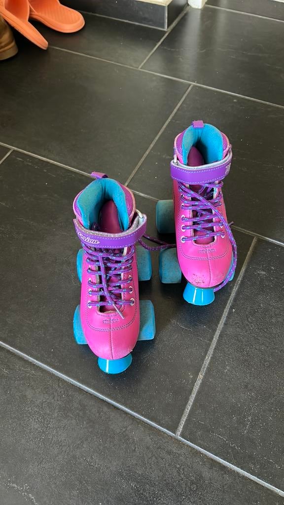 Kinder rolschaatsen maat 30,5, Ophalen of Verzenden, Zo goed als nieuw