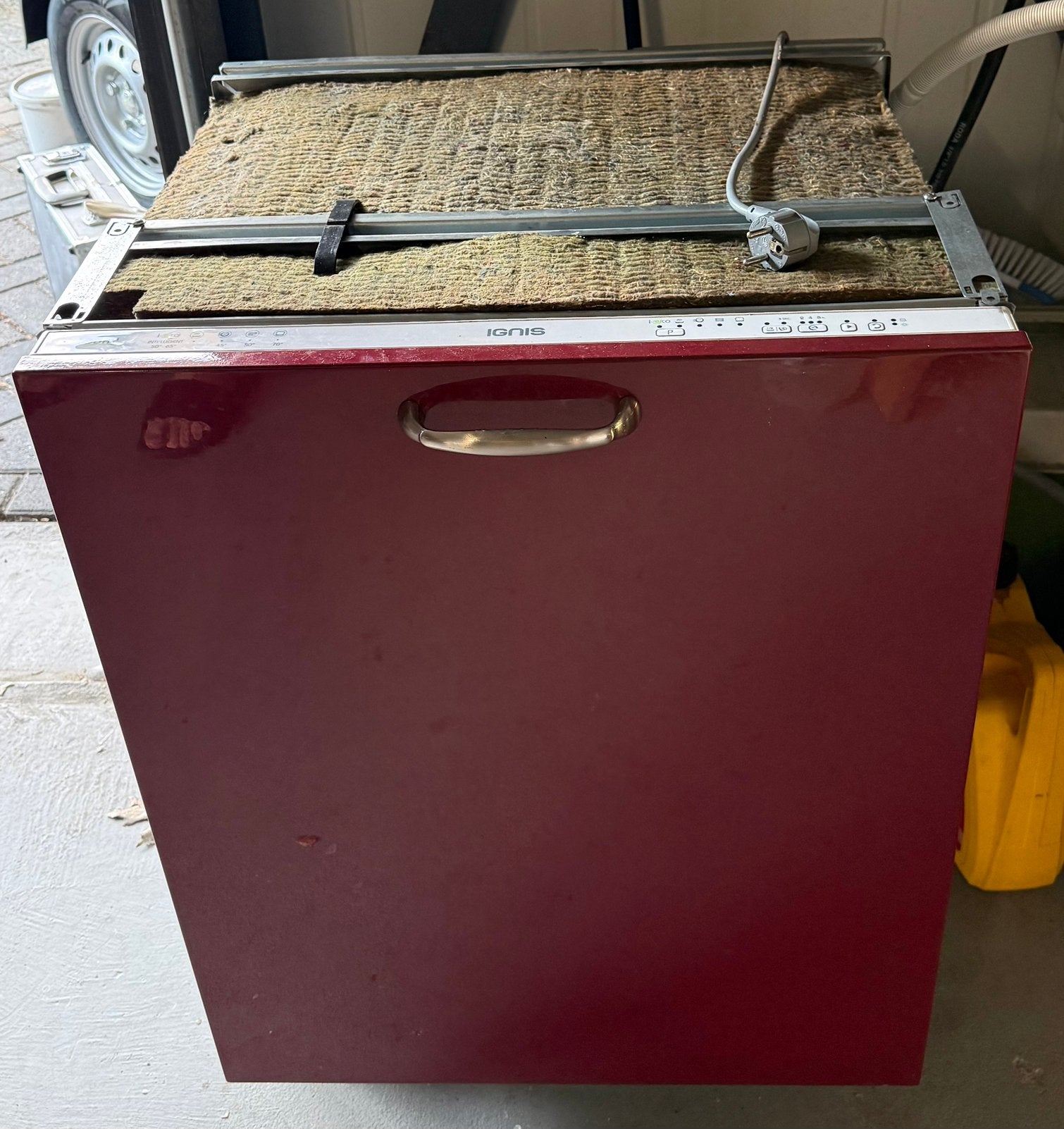 Ignis vaatwasser, Witgoed en Apparatuur, Vaatwasmachines, Gebruikt, Inbouw, 85 tot 90 cm, 45 tot 60 cm, 10 tot 14 liter, Eco programma