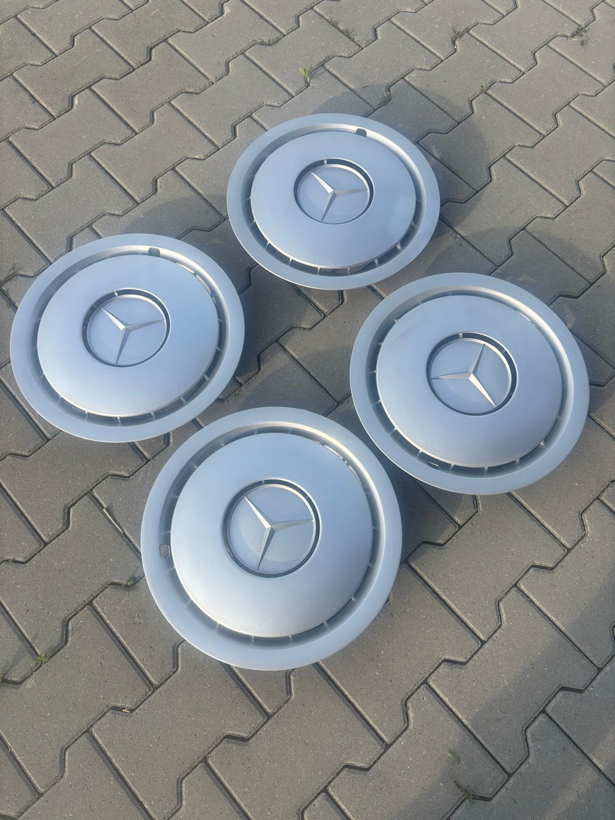 Mercedes-Benz wieldoppen set 14 inch w201 of 190, Ophalen of Verzenden, Gebruikt