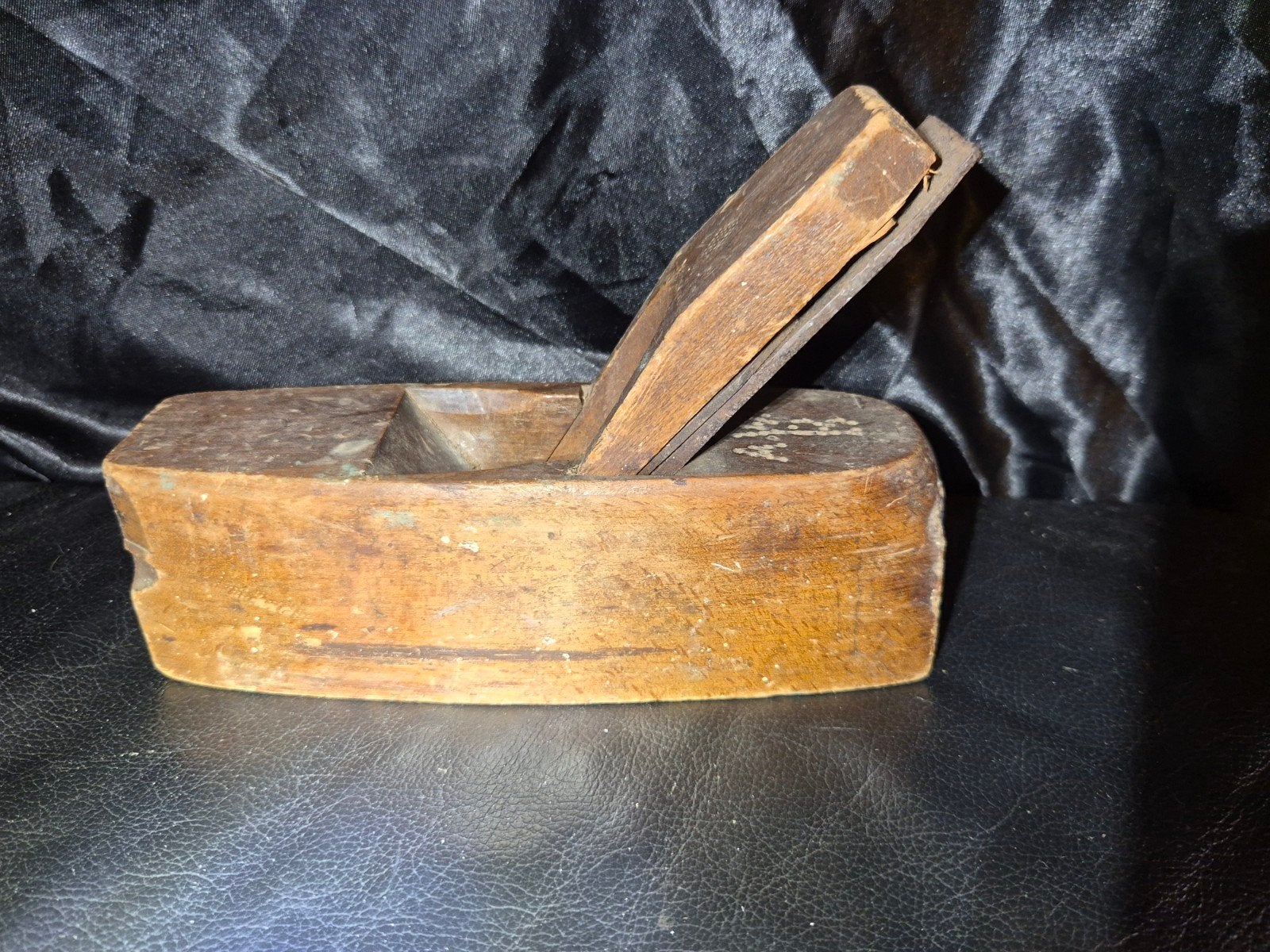 Antieke houten schaaf met initialen 'J.N.'(Jan Nooitgedacht), Ophalen of Verzenden