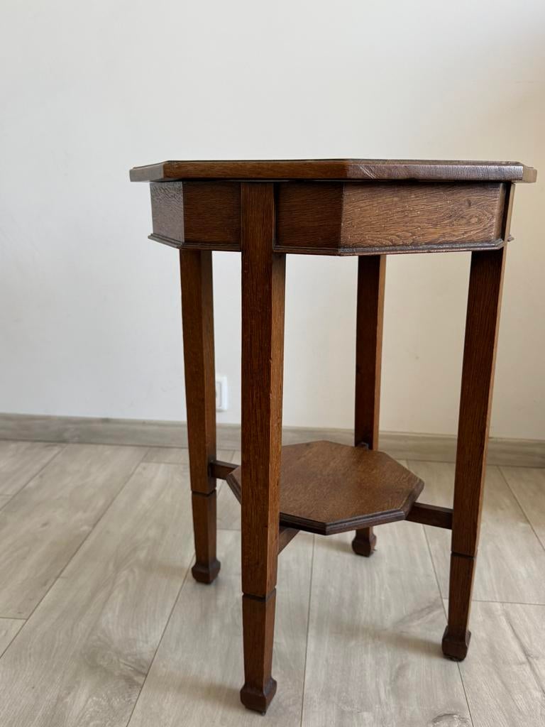 Vintage eiken bijzettafel met 2 niveaus – octagon blad, Antiek en Kunst, Ophalen