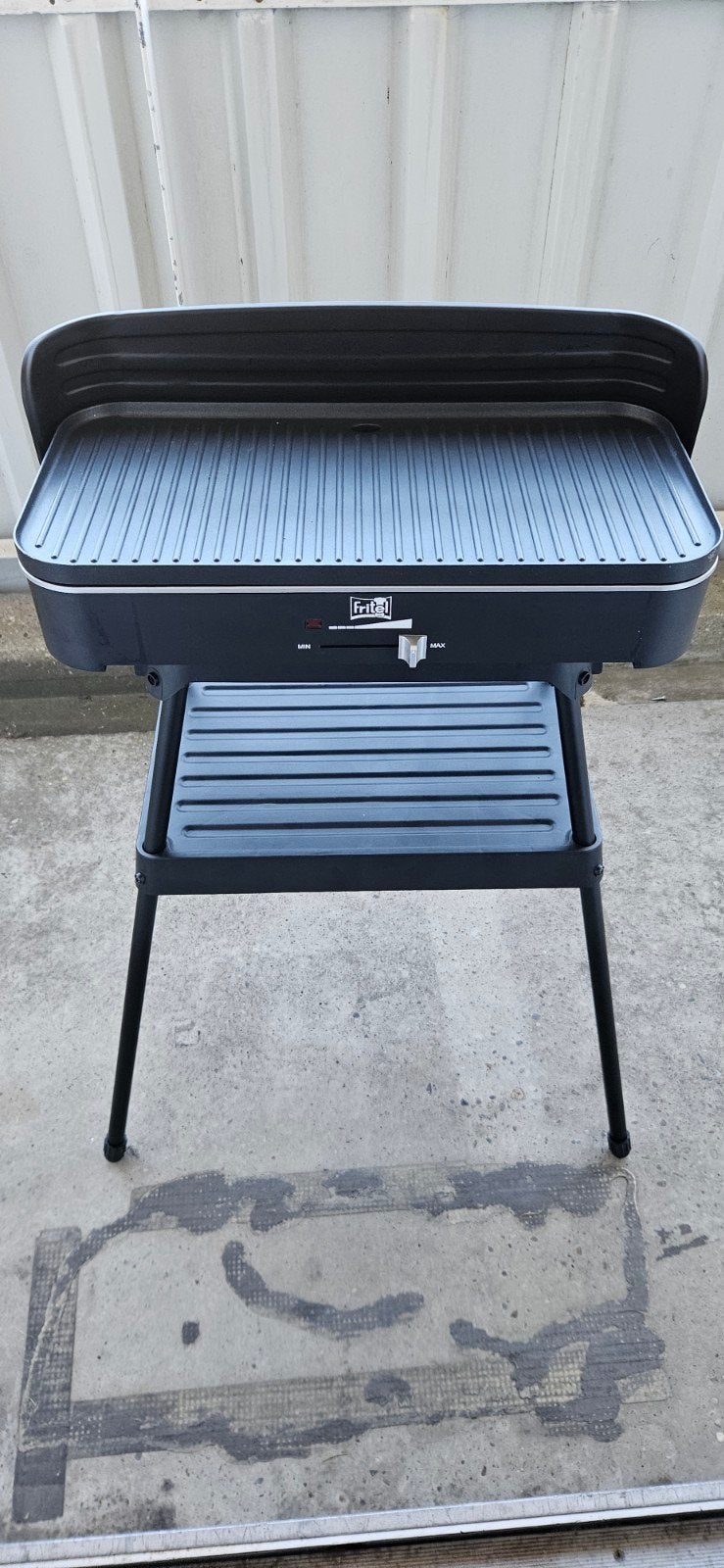 Elektrische BBQ Grill met standaard en rekje, Ophalen, Zo goed als nieuw, Onbekend