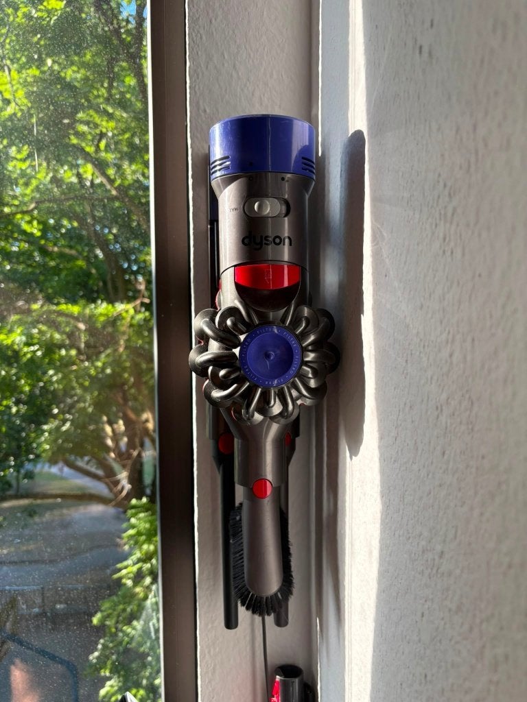 Dyson stofzuiger V8, Ophalen, Zo goed als nieuw