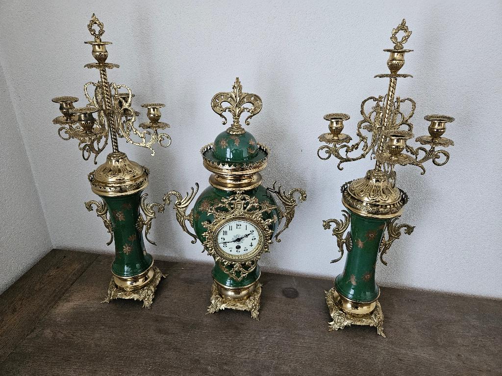 Antiek Limogines klok schouwgarnituur pendule zeer mooi, Ophalen