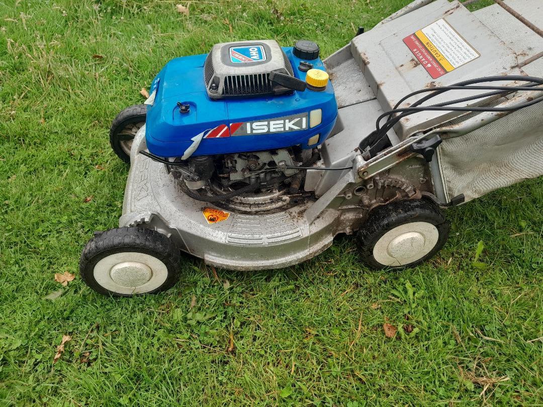 Iseki sw 519 maaier met aandrijving en opvangzak, Ophalen, Cirkelmaaier, Gebruikt, Versnellingen