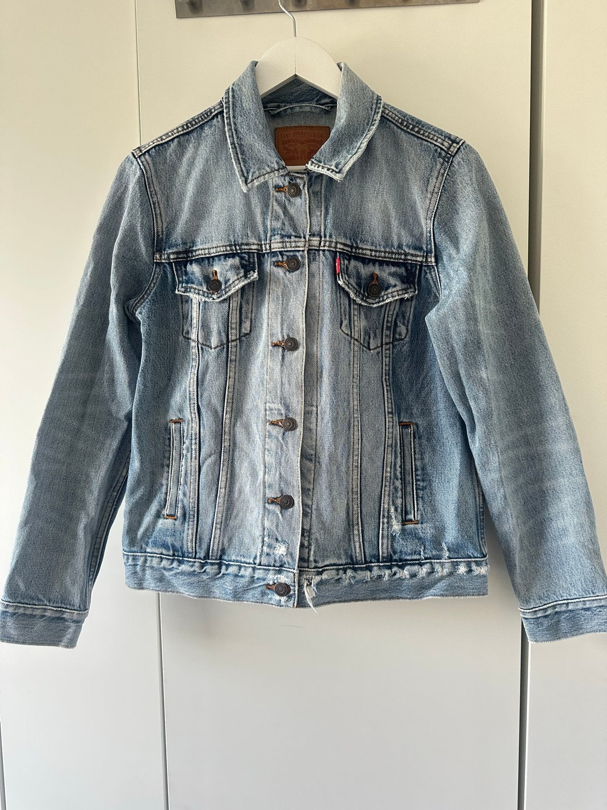 Levi's dames spijkerjack - Maat M - Zeer goede staat, Ophalen of Verzenden, Zo goed als nieuw, Maat 38/40 (M), Blauw