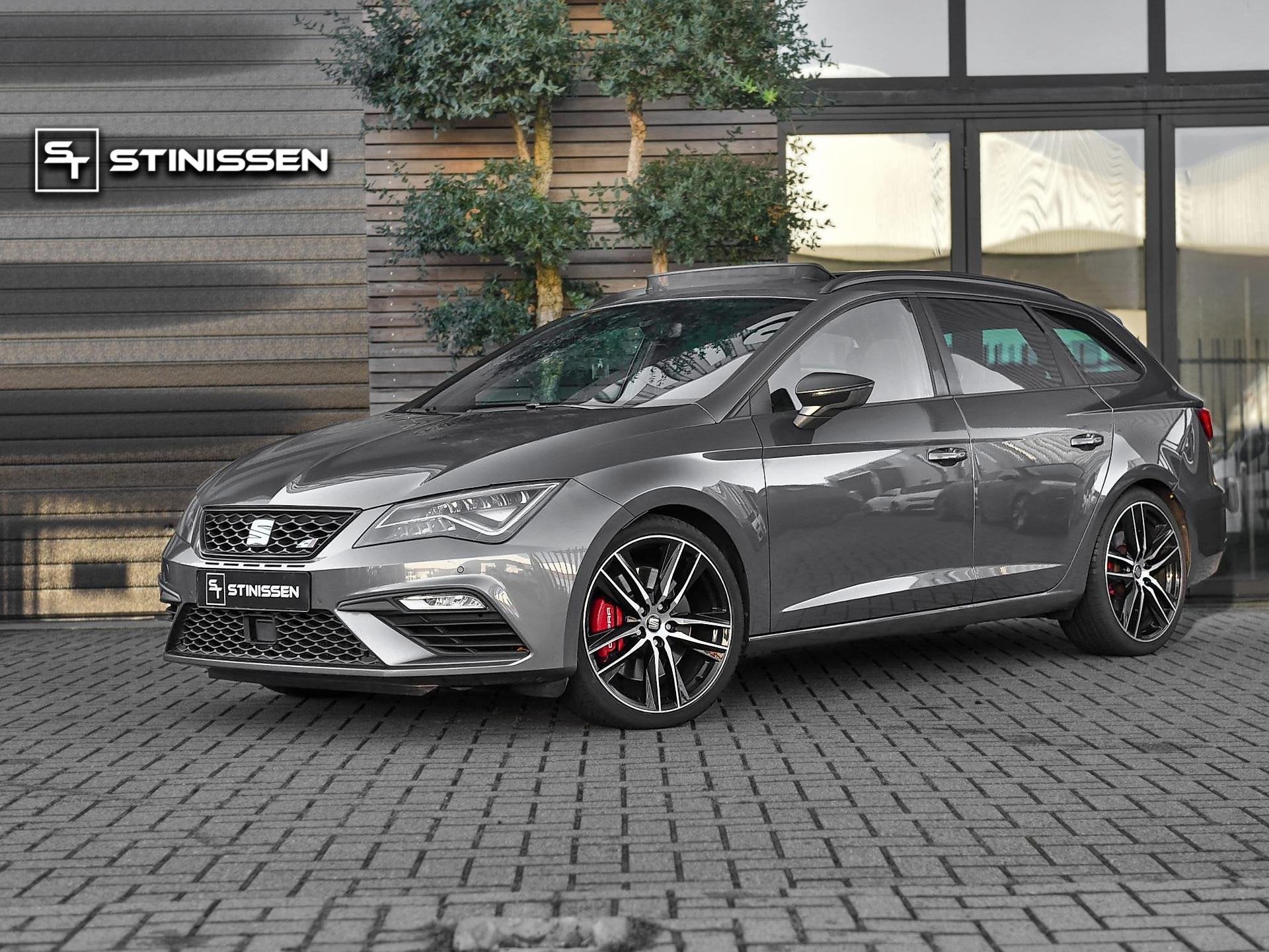 SEAT Leon ST 2.0 TSI 4DRIVE CUPRA Schaalstoelen Pano Camera, Auto's, Automaat, 15 km/l, Gebruikt, 4 cilinders