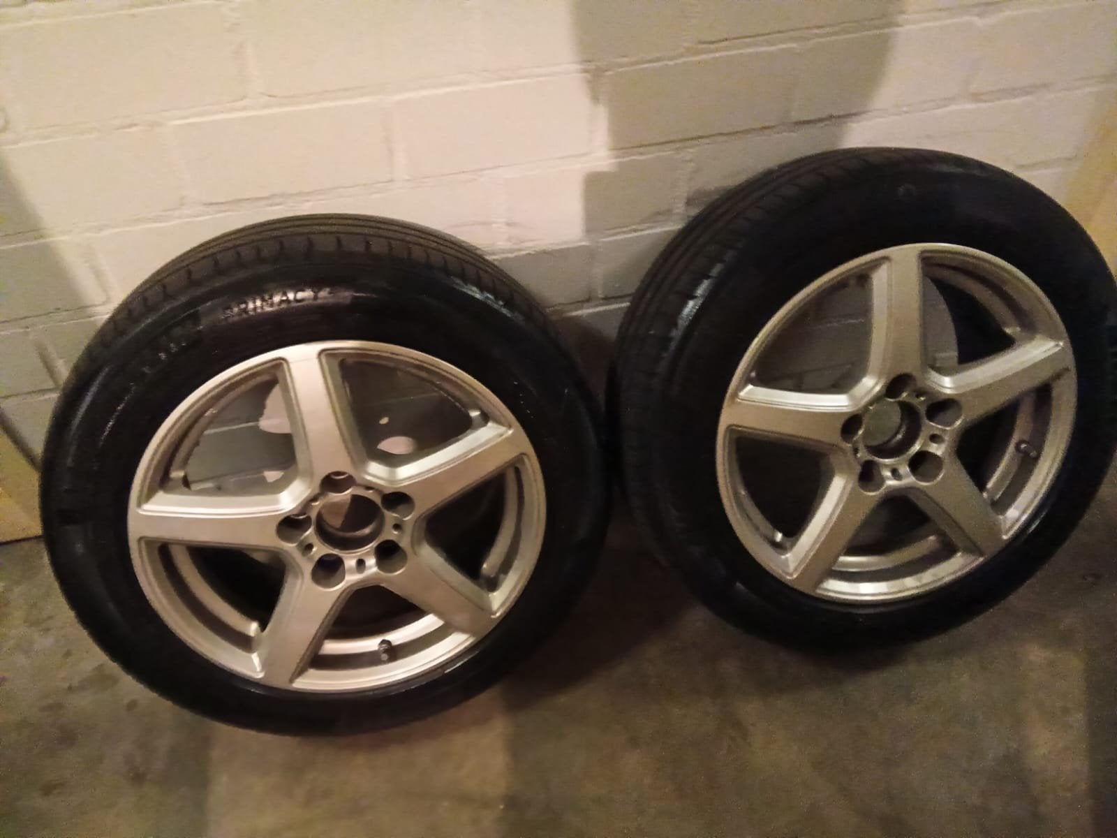 te koop 2 nette setjes mercedes velgen, Auto-onderdelen, 16 inch, Ophalen of Verzenden, Zomerbanden, 225 mm