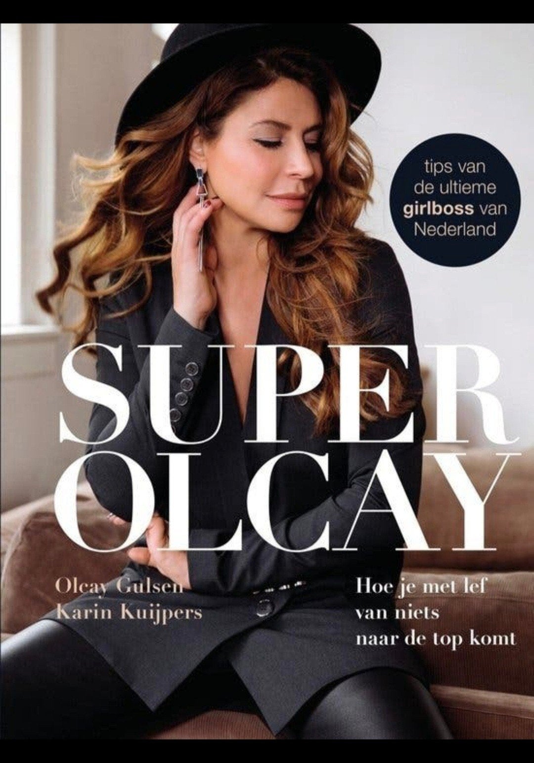 SuperOlcay - Olcay Gulsen


Olcay Gulsen was al een girlboss, Verzenden, Zo goed als nieuw, Mode algemeen