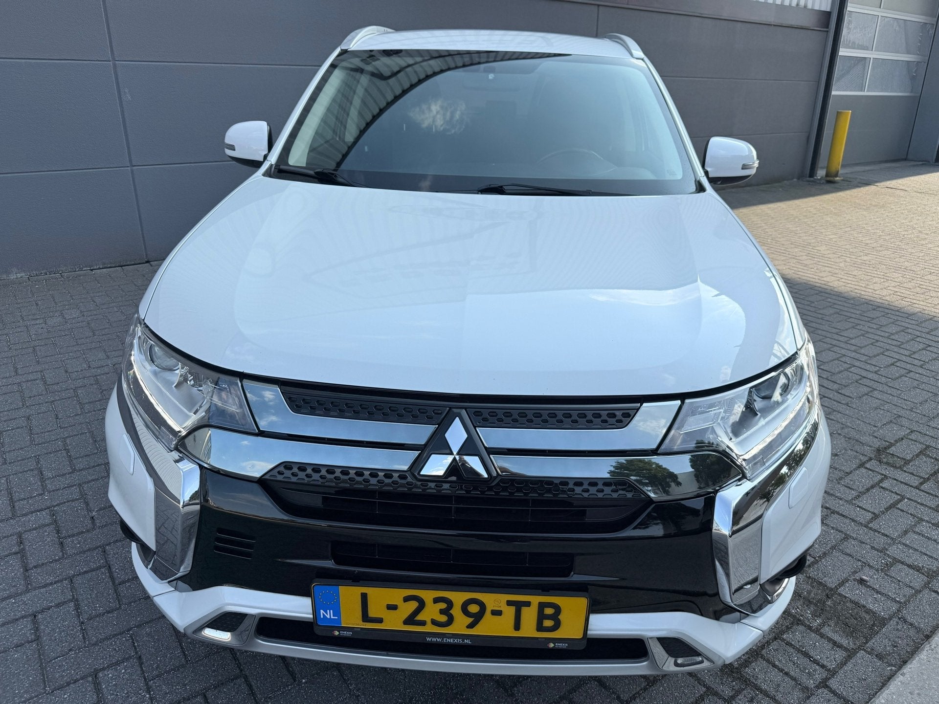 Mitsubishi Outlander 2.4 PHEV Pure*1eEigenaar*Camera*StoelVe, Automaat, 135 pk, Euro 6, 4 cilinders