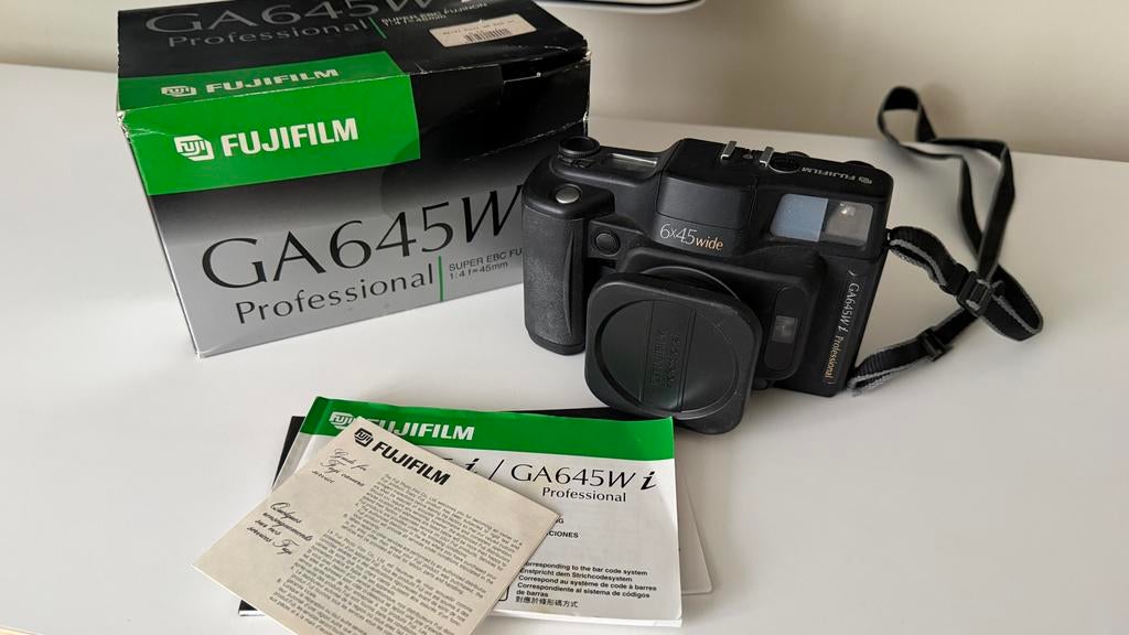 FUJI GA645 Wi professional - 100% working - tested, Audio, Tv en Foto, Fotocamera's Analoog, Ophalen of Verzenden, Gebruikt, Compact