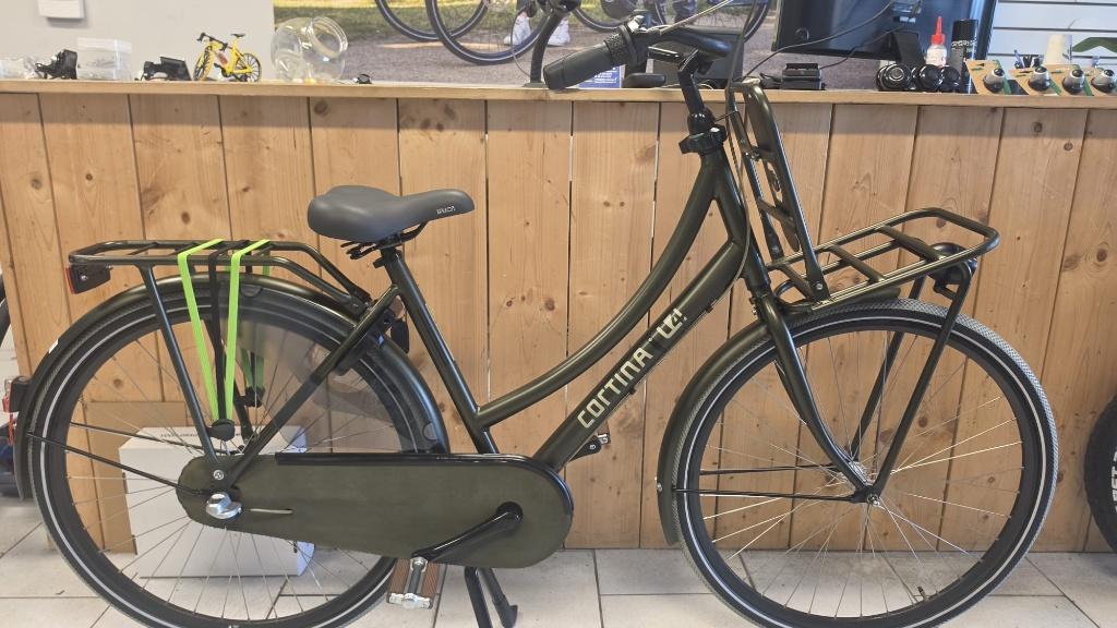 Cortina U4 ''Transporter'' 3V, 47 tot 51 cm, Ophalen, Zo goed als nieuw, Aluminium